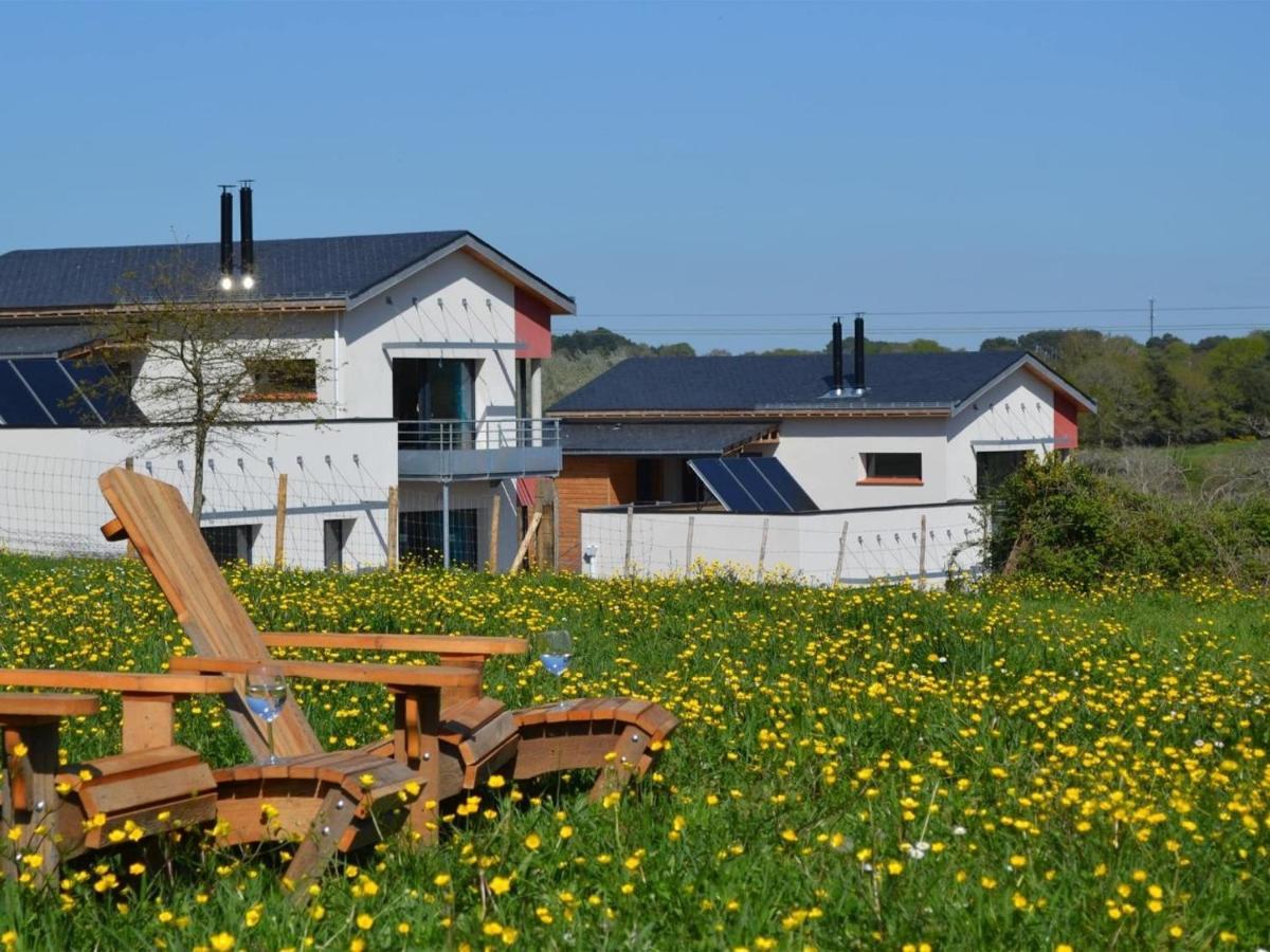 Gites & Tiny Houses Les Hauts De Toulvern Baden Eksteriør billede